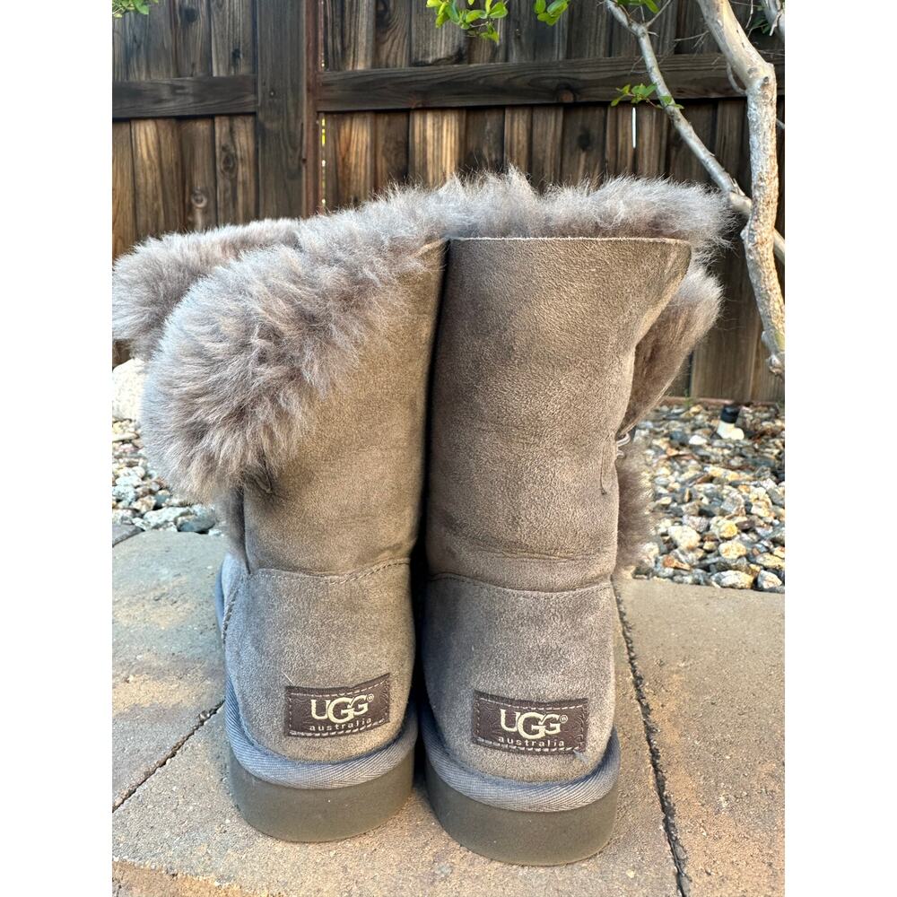 Ugg Bailey Button Gray Boots size 8 - image 3